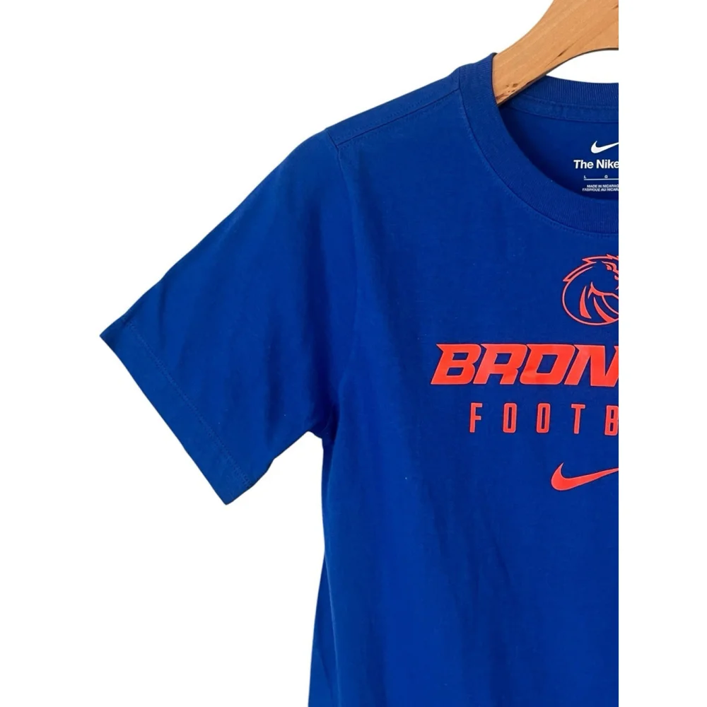 Nike Boise State Broncos T Shirt Youth Large 14-16 Blue Short Sleeve Dri-Fit NWT